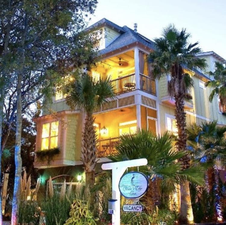 Water'S Edge Inn - Adults Only Фоли Бийч Екстериор снимка